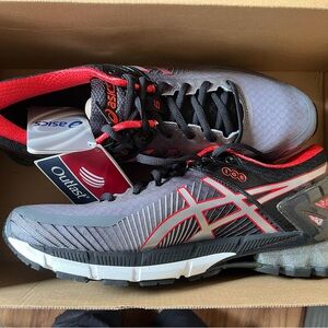 Men’s ASICS Sneakers Size 11- Gel- Kinsei 6, NWT